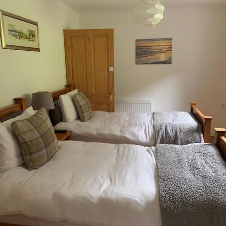 Alt-An Ensuite Self Catering Apartment With Twin Bedroom Fort William Luaran gambar