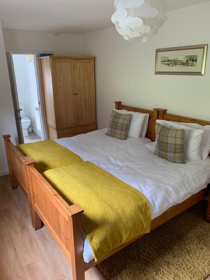 Alt-An Ensuite Self Catering Apartment With Twin Bedroom Fort William Luaran gambar