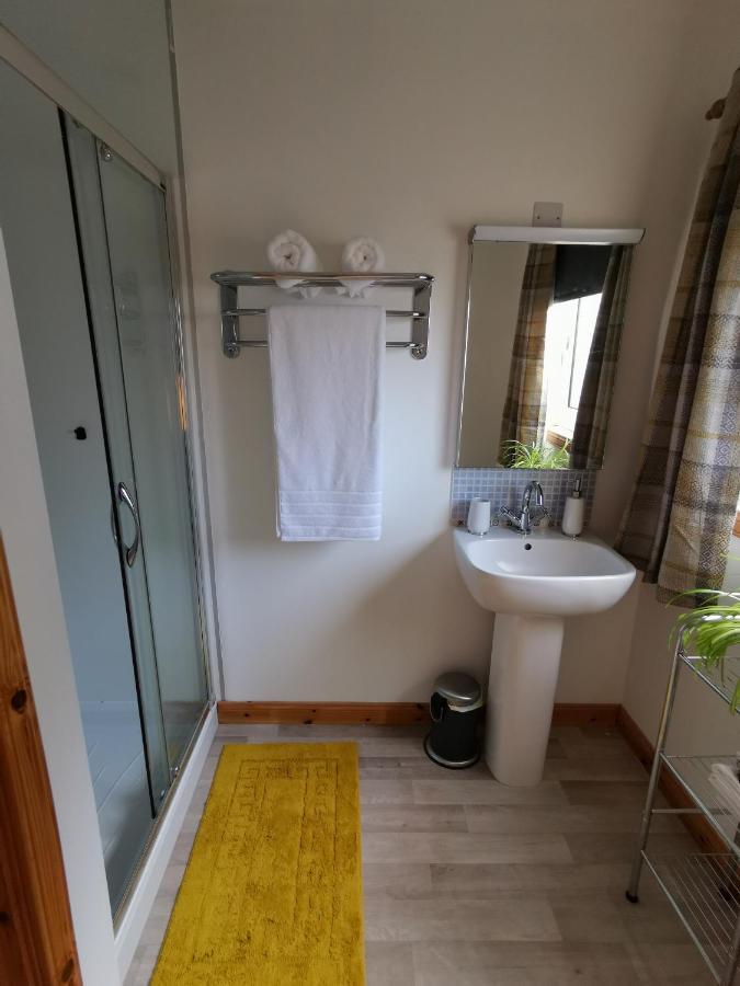 Alt-An Ensuite Self Catering Apartment With Twin Bedroom Fort William Luaran gambar